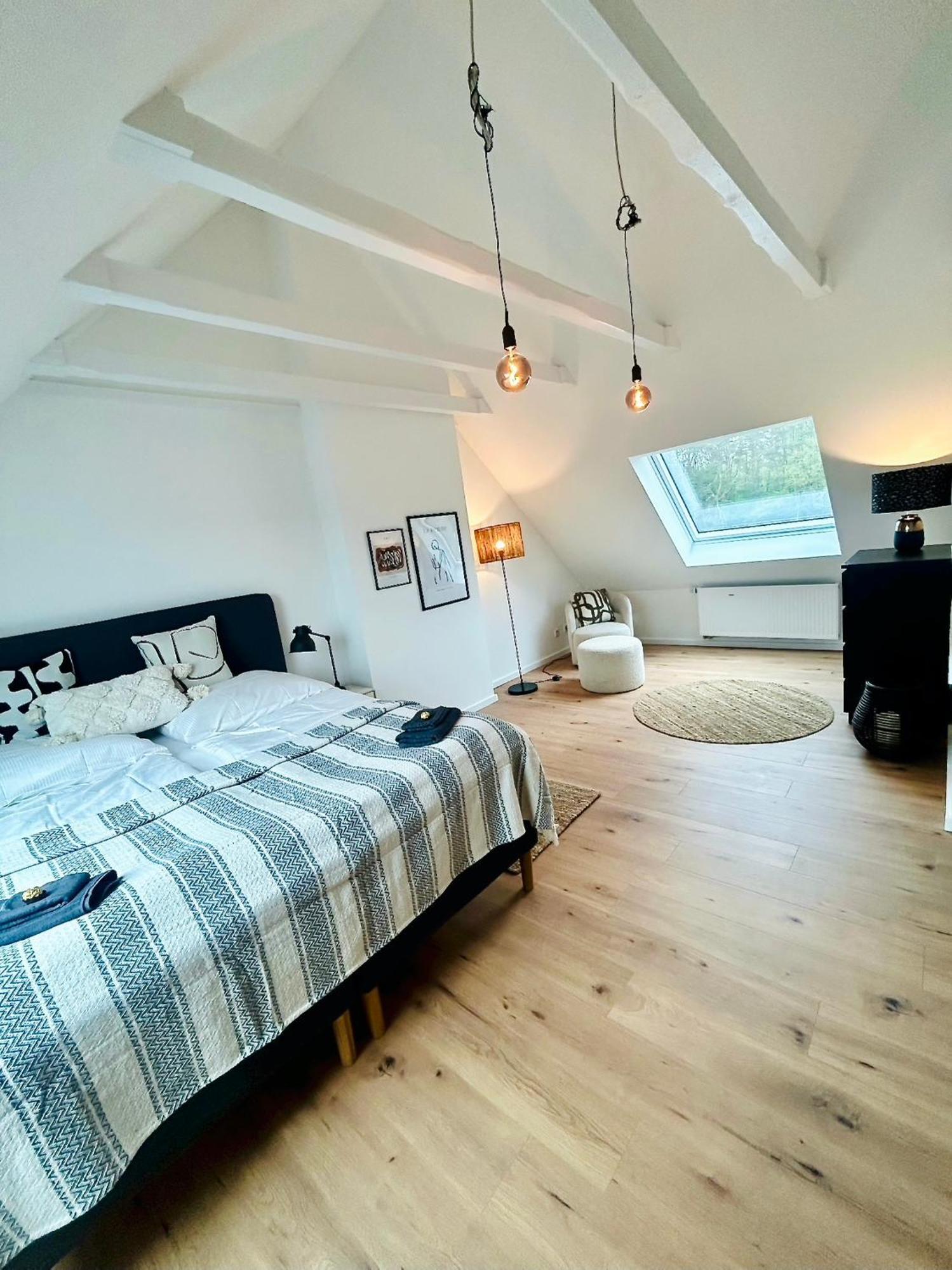 Feelslikehome - Reihenhaus Zwischen Hamburg Und Heide Mit Garten&Garage 新武尔姆斯托夫 外观 照片